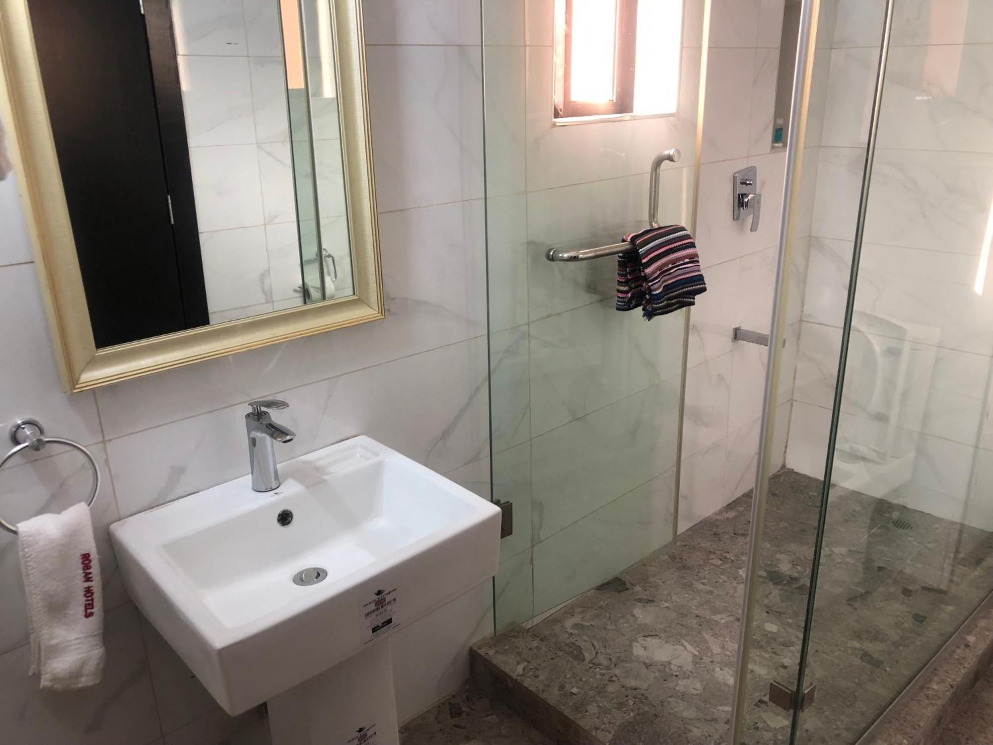 Roban Hotels Limited Enugu Luaran gambar